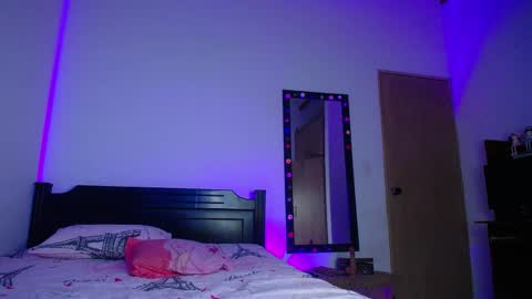 Oliver and MeganIndependent online show from April 5, 2026, 6:54 am