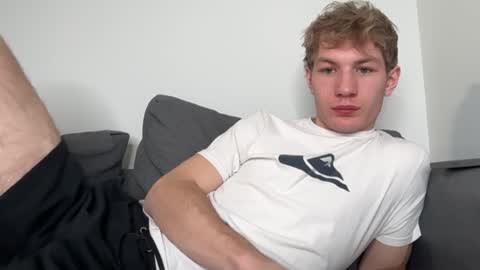 Oliver Beck online show from February 3, 2025, 2:03 am