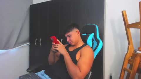 Oliver bray online show from December 13, 2025, 8:14 pm