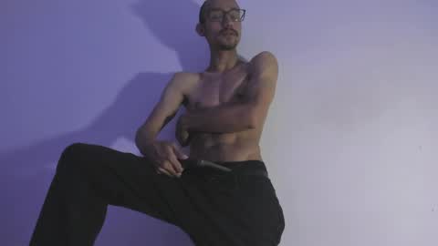 oliver_goldberg online show from April 30, 2026, 4:13 pm