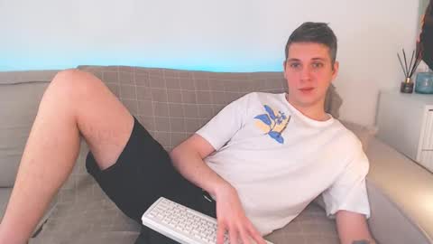 Oliver online show from February 7, 2025, 12:28 pm