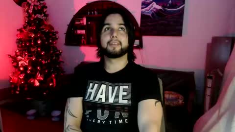 oliver_laid_2023 online show from December 20, 2025, 6:09 am