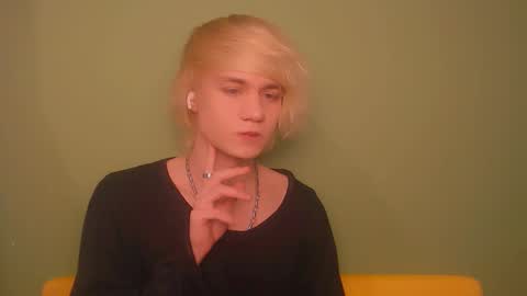 Oliver online show from December 9, 2024, 2:45 am