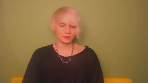 Oliver online show from March 2, 2025, 11:42 pm