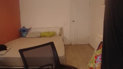 Oliver online show from October 17, 2025, 1:53 am