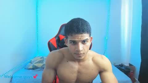 oliver thompsson online show from February 7, 2025, 9:04 pm