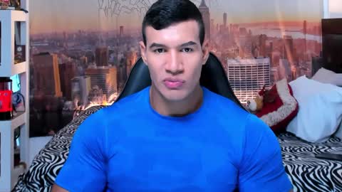 oliver_tommy online show from October 7, 2025, 12:13 pm