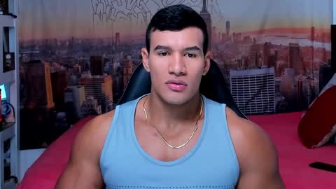 oliver_tommy online show from October 14, 2025, 1:23 pm