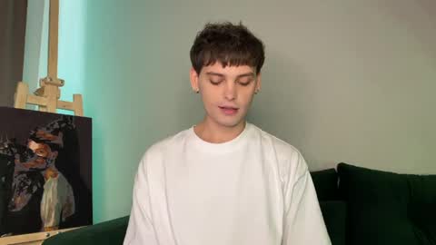 Snapshot of oliverlawrence chatting on June 1, 2026, 2:19 pm oliverlawrence online show from June 1, 2026, 2:19 pm