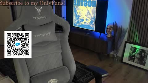 oliverrgroove online show from November 3, 2025, 4:14 am