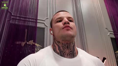 Snapshot of oliversport chatting on February 14, 2025, 3:36 pm OliverSport online show from February 14, 2025, 3:36 pm