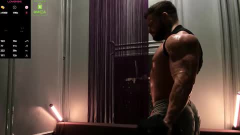 Snapshot of oliversport chatting on October 8, 2025, 4:15 pm OliverSport online show from October 8, 2025, 4:15 pm