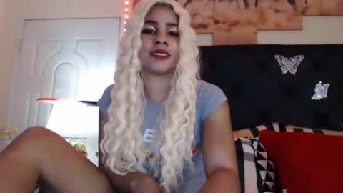 Olivia online show from January 29, 2025, 9:07 pm