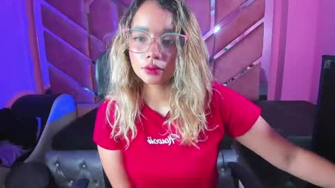  OLIVIA  online show from February 20, 2025, 3:45 am