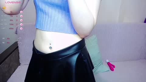 olivia_graceee online show from December 7, 2024, 9:06 am