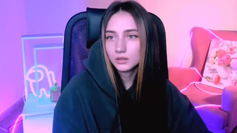 Snapshot of olivia_norton_ chatting on September 29, 2025, 4:01 pm olivia_norton_ online show from September 29, 2025, 4:01 pm