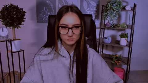 Snapshot of olivia_norton_ chatting on October 12, 2025, 3:11 pm olivia_norton_ online show from October 12, 2025, 3:11 pm