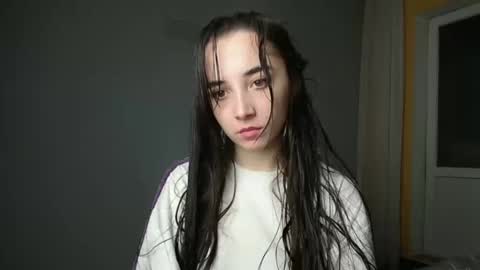 Olivia online show from December 31, 2024, 2:47 pm