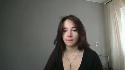 Olivia online show from March 6, 2025, 11:47 am