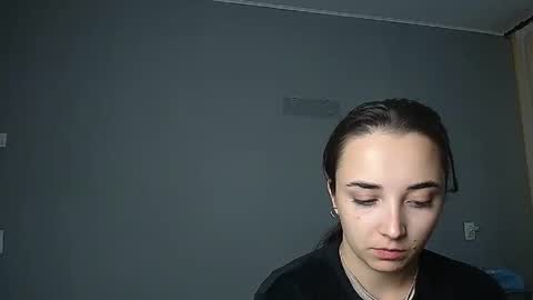 Olivia online show from September 22, 2025, 2:41 pm