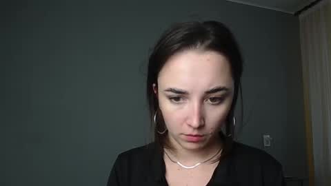 Olivia online show from April 6, 2026, 2:18 pm