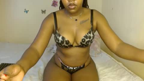 Snapshot of olivia_roxxyy chatting on April 23, 2026, 9:08 am olivia online show from April 23, 2026, 9:08 am