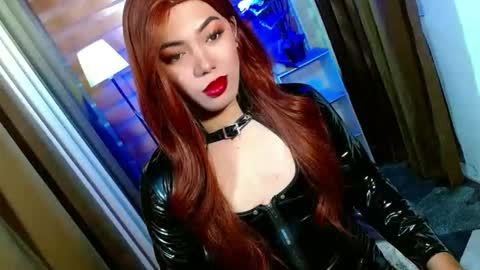 Miss OLIVIA online show from March 23, 2026, 9:02 am