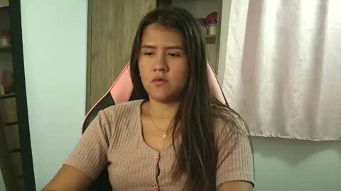 Olivia online show from September 25, 2025, 12:53 pm