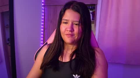 Olivia online show from April 4, 2026, 12:13 pm