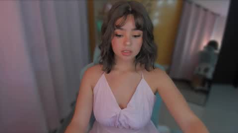 Olivia online show from October 24, 2025, 7:27 am