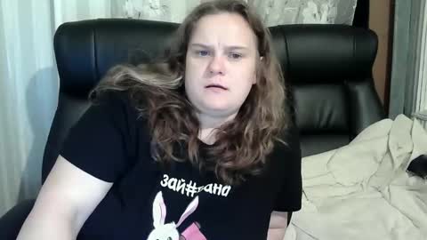 OliviaErmesx online show from September 16, 2025, 8:10 pm