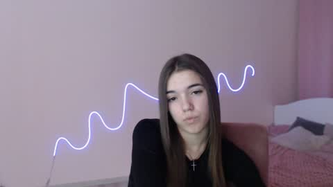 Olivia online show from December 11, 2024, 6:31 pm