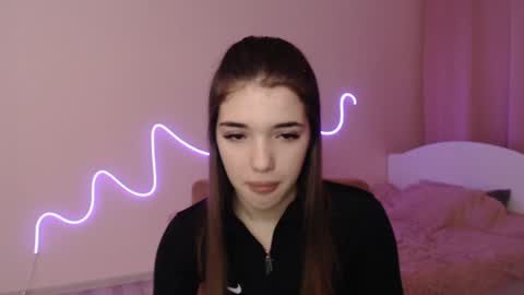 Olivia online show from January 2, 2025, 3:40 pm