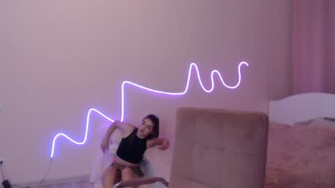 Olivia online show from January 9, 2025, 9:37 pm