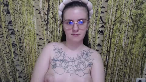 Snapshot of oliviasager chatting on April 9, 2026, 6:13 pm Mistress Olivia online show from April 9, 2026, 6:13 pm