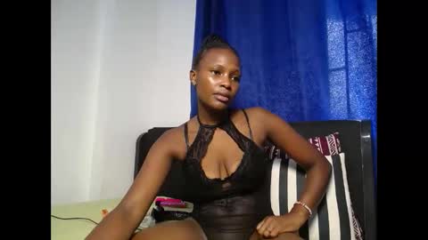 OLIVIA online show from April 17, 2026, 5:21 am