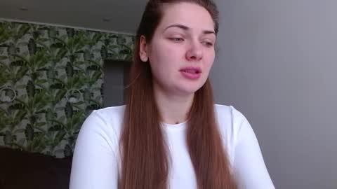 Olivia online show from February 15, 2026, 5:48 am