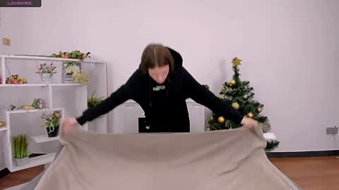 Olli and Stiw online show from December 30, 2024, 8:47 pm