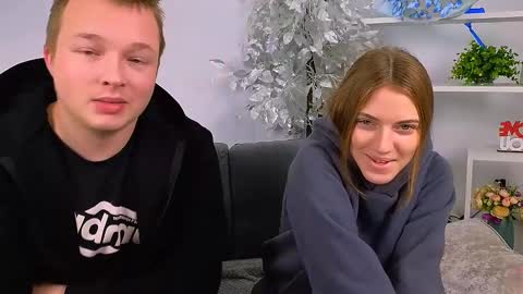 Olli and Stiw online show from November 14, 2025, 8:46 am