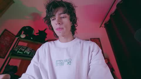     online show from January 10, 2026, 2:13 am