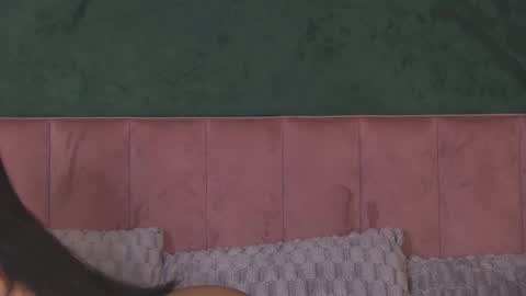 Olivia online show from April 9, 2026, 4:12 am