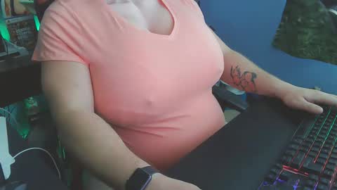 Dani Pregna online show from November 19, 2025, 2:50 pm