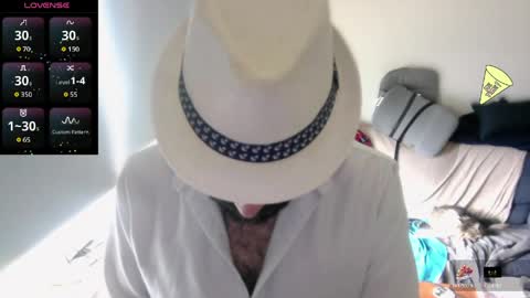 ona nisme online show from April 26, 2026, 2:59 pm