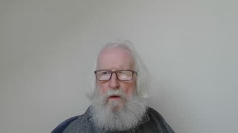 Somewhere over the rainbow online show from November 22, 2025, 3:22 pm