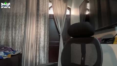 Snapshot of onarch chatting on February 15, 2026, 9:19 am onarch online show from February 15, 2026, 9:19 am