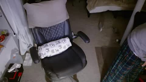 ondoko1234 online show from April 5, 2026, 8:44 am