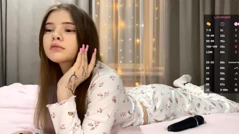 Eva online show from December 20, 2025, 2:46 pm