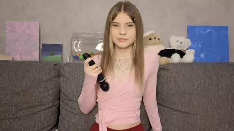 Snapshot of one_more_touch chatting on May 16, 2026, 1:21 pm Eva online show from May 16, 2026, 1:21 pm