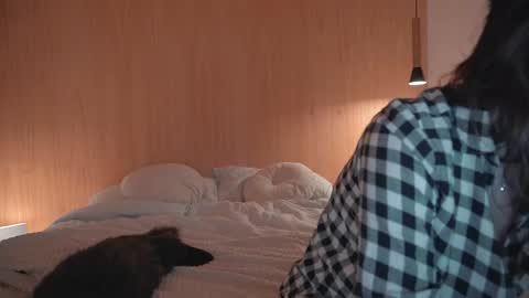 Ariel online show from December 16, 2024, 8:37 pm