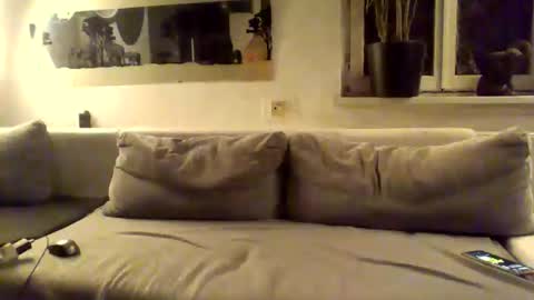 .....mICha..... online show from January 2, 2025, 1:49 am